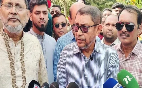 ডাক্তারের পেছনে নয়, ডাক্তারই যাবে মানুষের কাছে” — স্বাস্থ্যমন্ত্রী